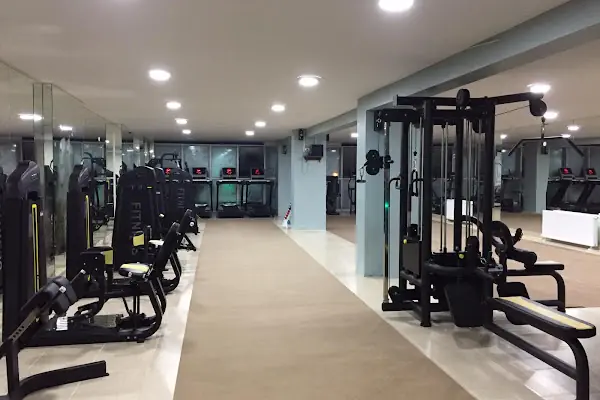 BEŞİROĞLU BAYAN SPOR SALONU