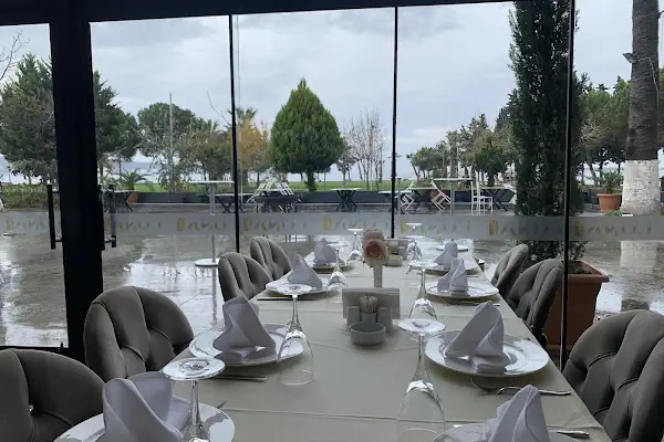Luna Gusto Restoran