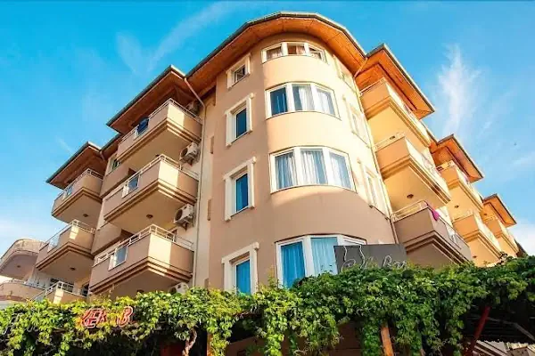 R&amp;M Apart Hotel