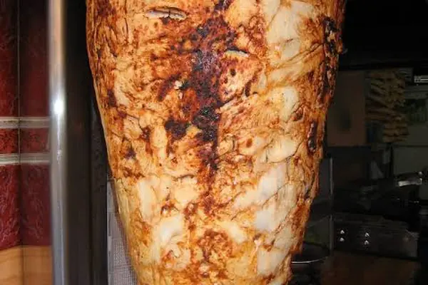 GÜLCİHAN DÖNER