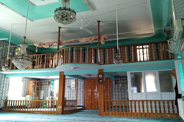 Büyükkumla Köyü Cami