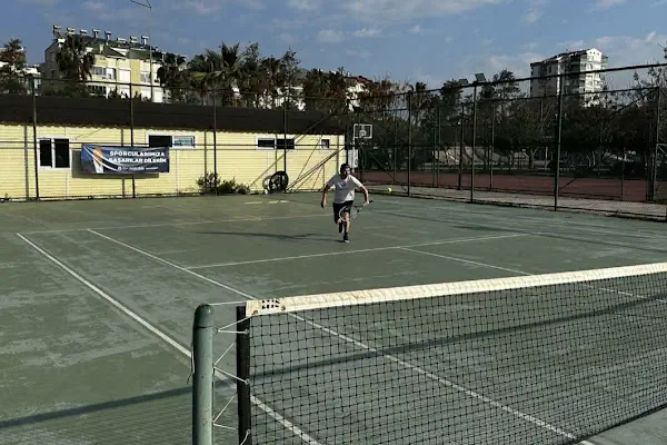 Lara Düden Park Tenis Kortları
