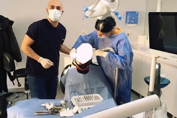 Neva Dent Ağız ve Diş Sağlığı Polikliniği