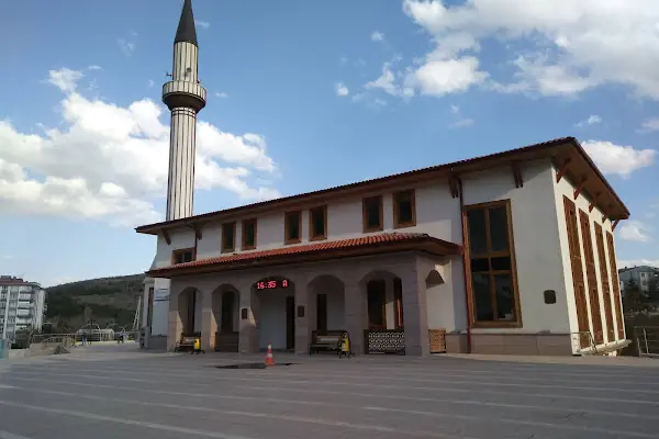 Şehitlik Camii