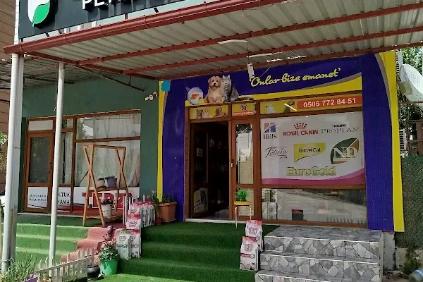 Green petshop