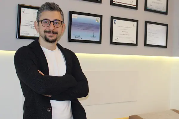 Doç. Dr. Gökhan Cansabuncu | Bursa Ortopedi ve Travmatoloji Uzmanı