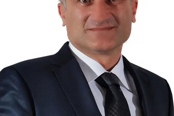 Uzm. Dr. Erdal Duman iç hastalıkları endokrinoloji ve metabolizma hastalıkları kliniği