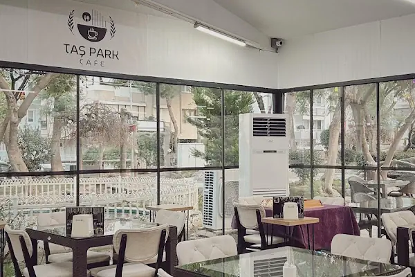 Taş Park Cafe
