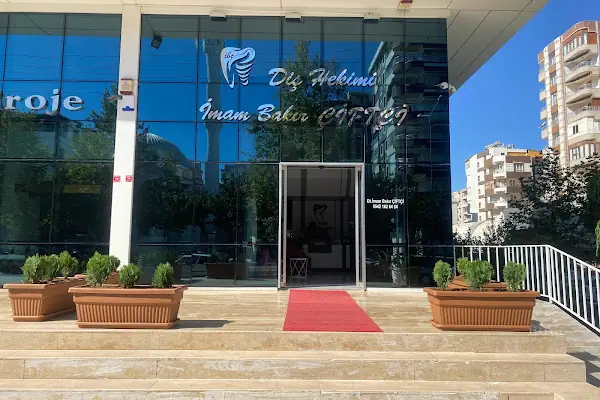 Diş Hekimi İmam Bakır ÇİFTÇİ diş kliniği