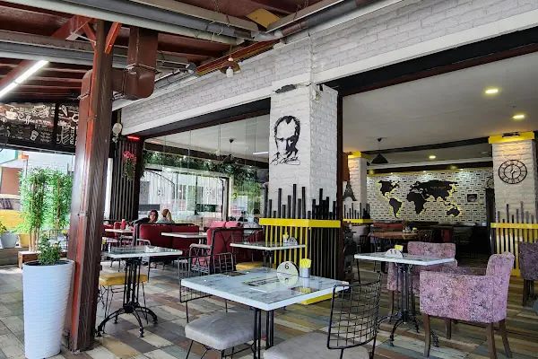 Kaşif cafe | Heykel şub