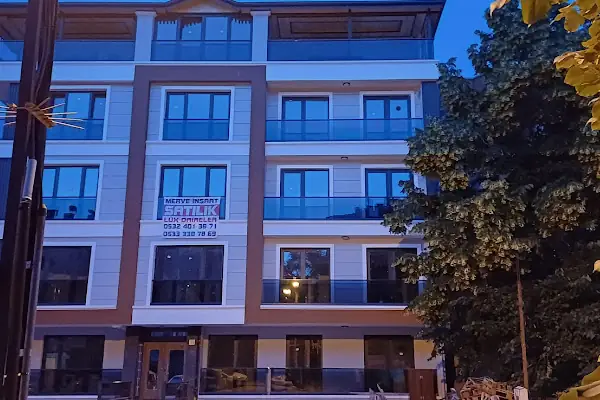 Ayaş Apartmanı