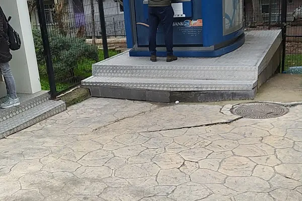 Halkbank Bankamatik