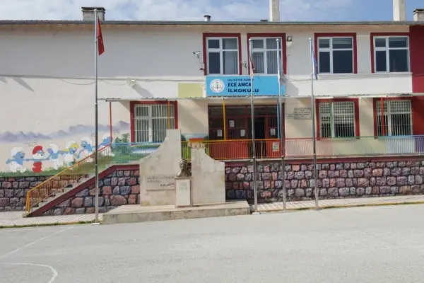 Ece Amca İlkokulu