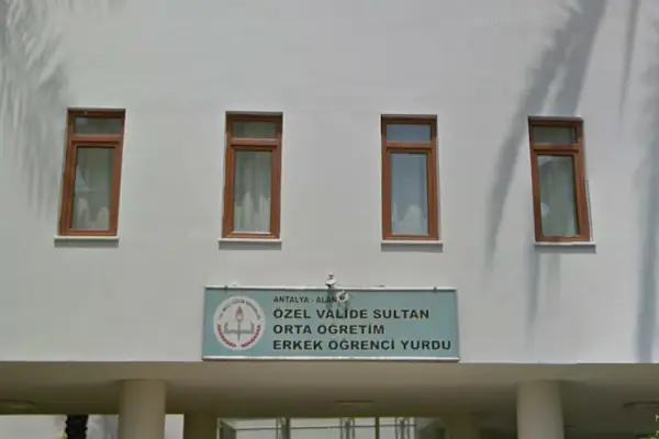 Valide Sultan Orta Öğretim Erkek Öğrenci Yuurdu