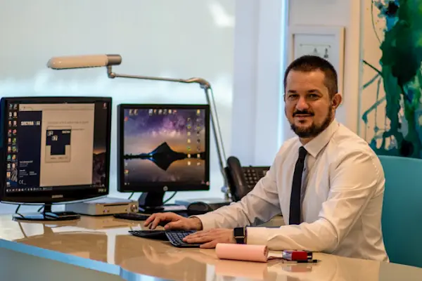 Dr. Öğr. Üyesi BURAK ÇAĞRI AKSU - Ortopedi ve Travmatoloji Uzmanı