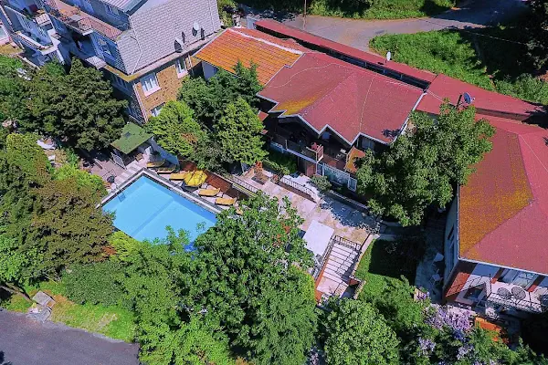 L'isola Guesthouse