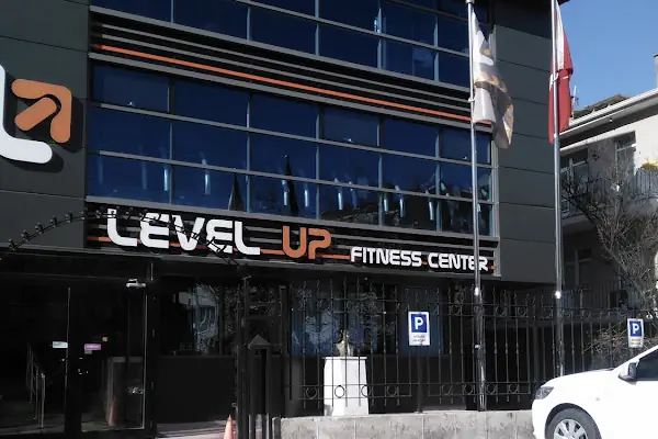 LEVEL UP