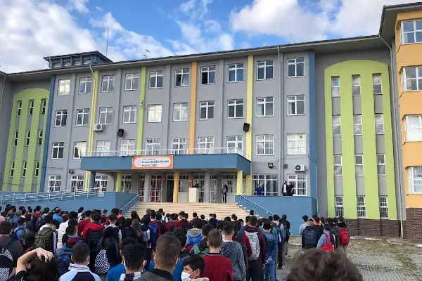 Bolluca Mesleki Ve Teknik Anadolu Lisesi