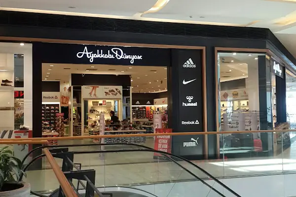 Ayakkabı Dünyası