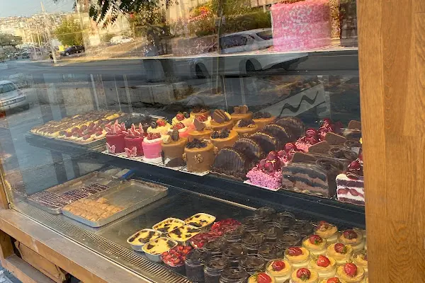 Sadem Patisserie Cafe