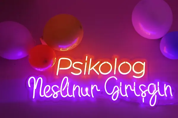 Psikolog Neslinur Girişgin