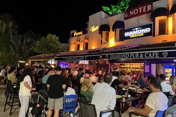 Diamond Pub Cafe Restaurant