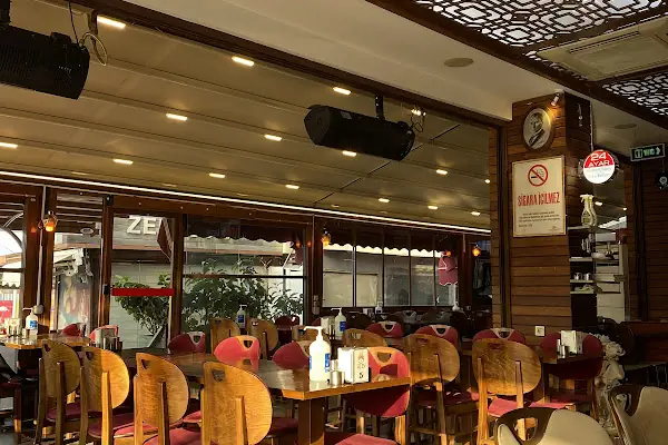 Gloria Jean's Coffees
