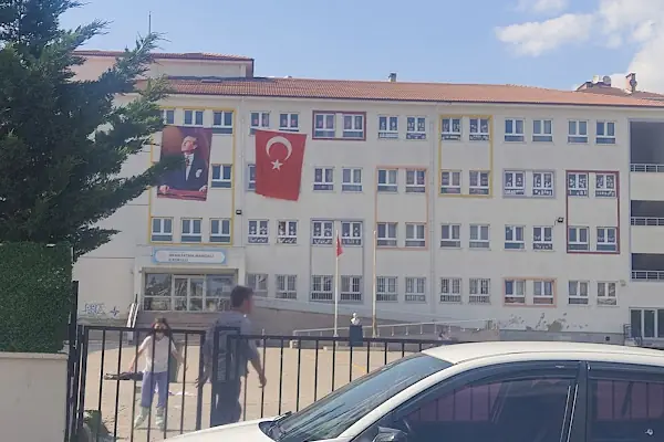 İrfan Fatma Mandalı İlköğretim Okulu