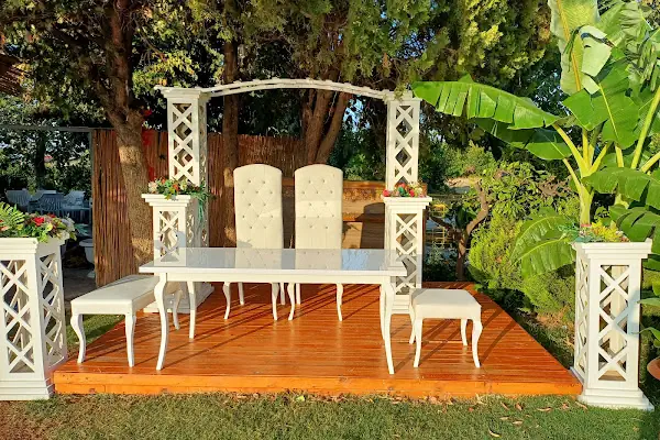 Garden Life Kır Bahçesi & Kapalı Düğün Salonu