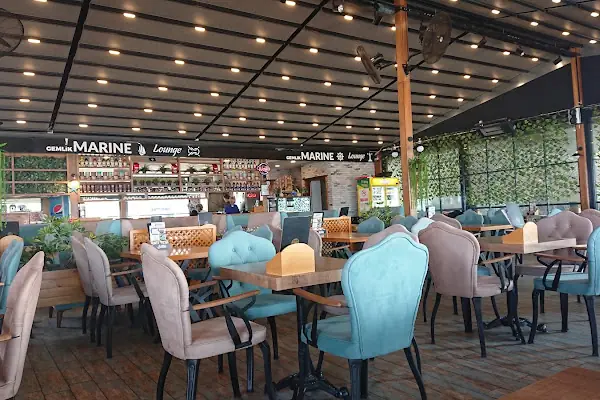 gemlik marine lounge