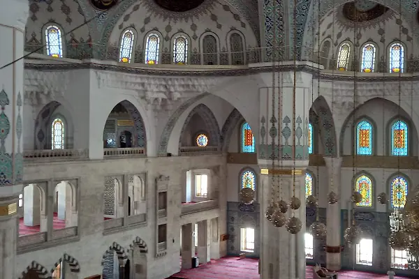 Ramazan Şemseddin Camii