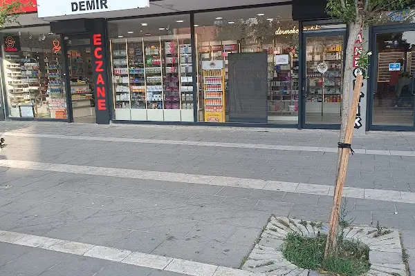 Demir Eczanesi