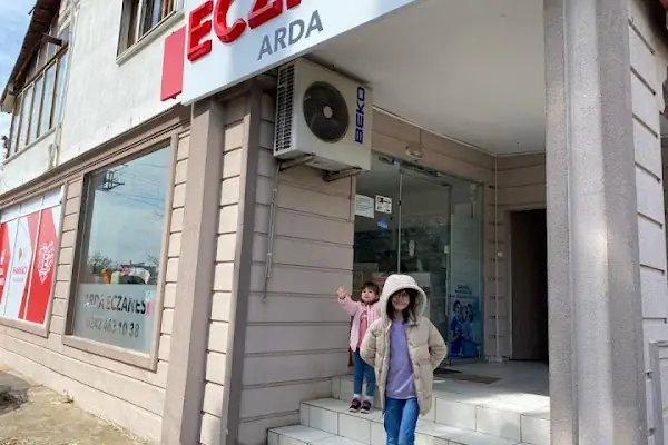 Arda Eczanesi (Aksu)