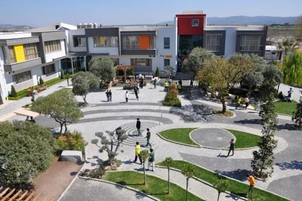 Bergama Doğa Koleji