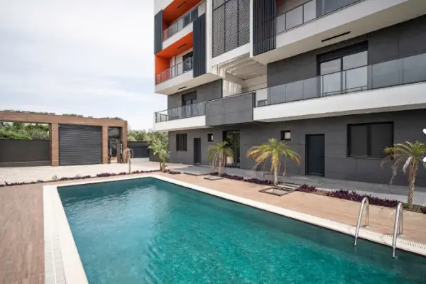 Tunc Suites Luxury Houses