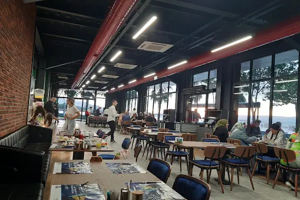 RUF Restoran & Bar