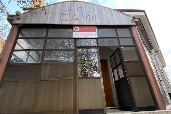 Uğurlu Cami