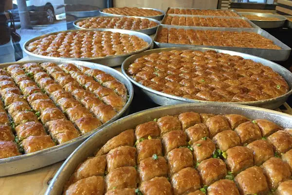 Komşu Ekmek Fırıni