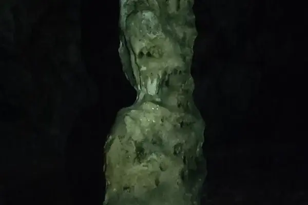 Bayındır mağarası