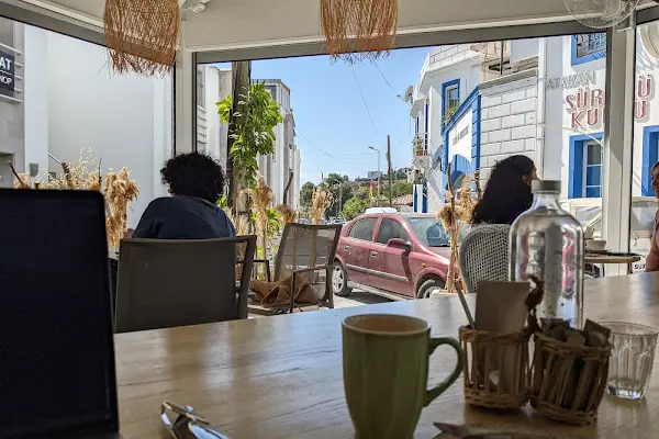 Cafe Fina