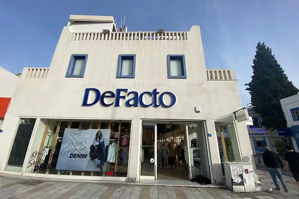 DeFacto