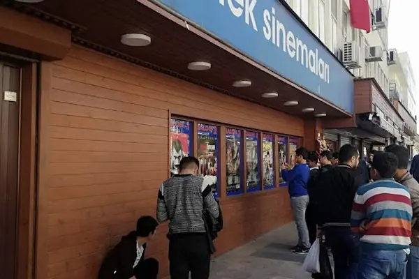 Emek Sineması