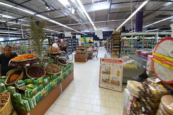 Midtown Alışveriş Merkezi