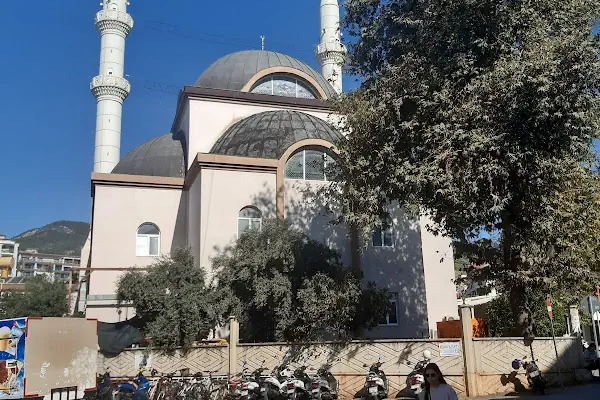 Aliş Cami