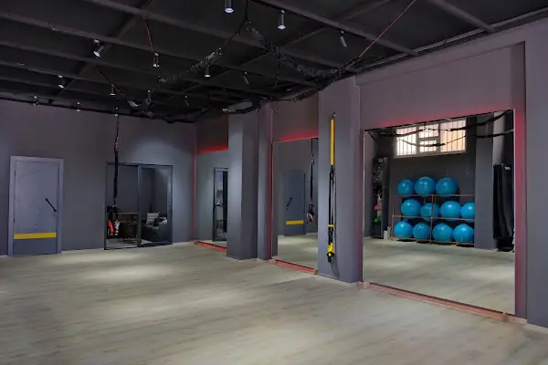 GyMax Women Sports Club