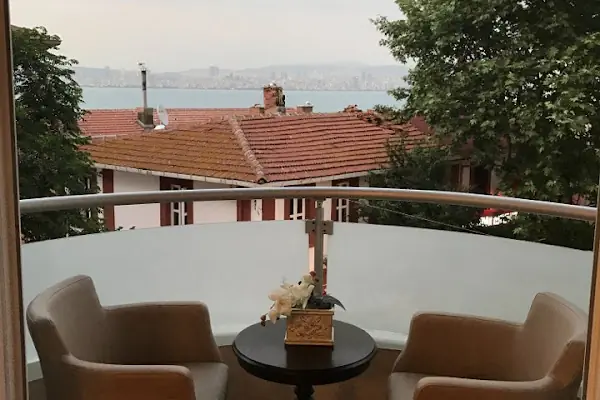 Marine House Hotel
