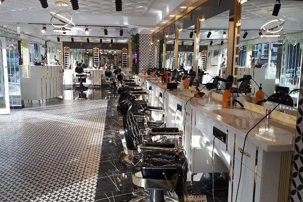 BARBERS CLUB MERAM