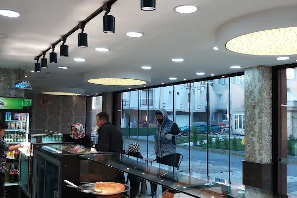 ANTEPLİOĞLU SICAK TATLI VE BAKLAVA