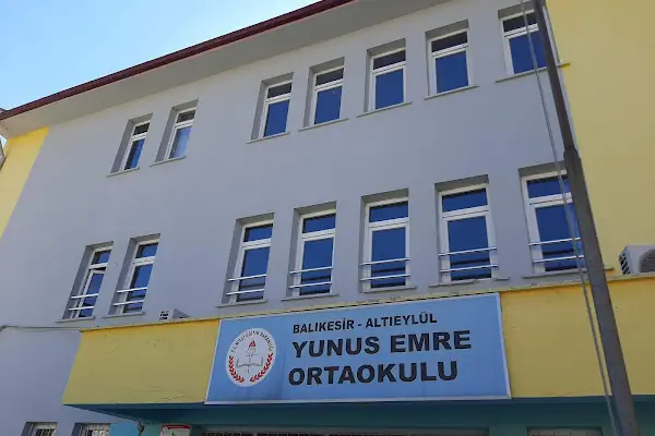 Yunus Emre Ortaokulu