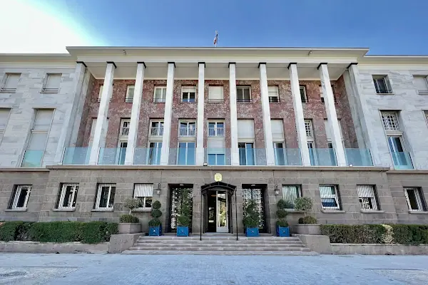 Ambassade de France / Fransa Büyükelçiliği